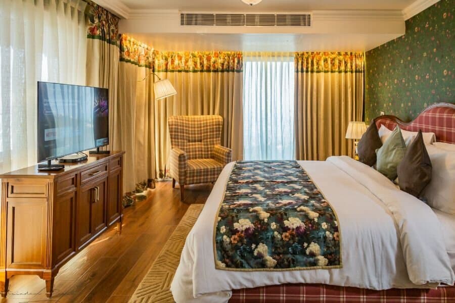 Fern Classic Suite