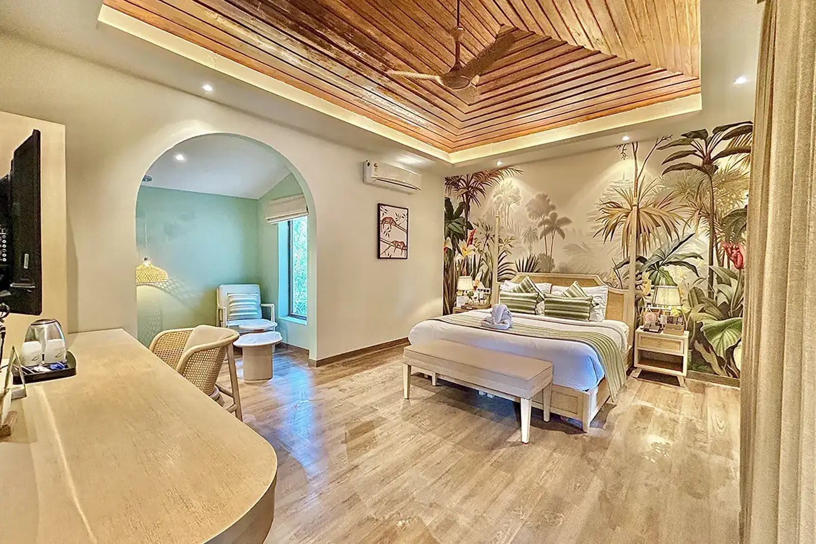 Executive Room