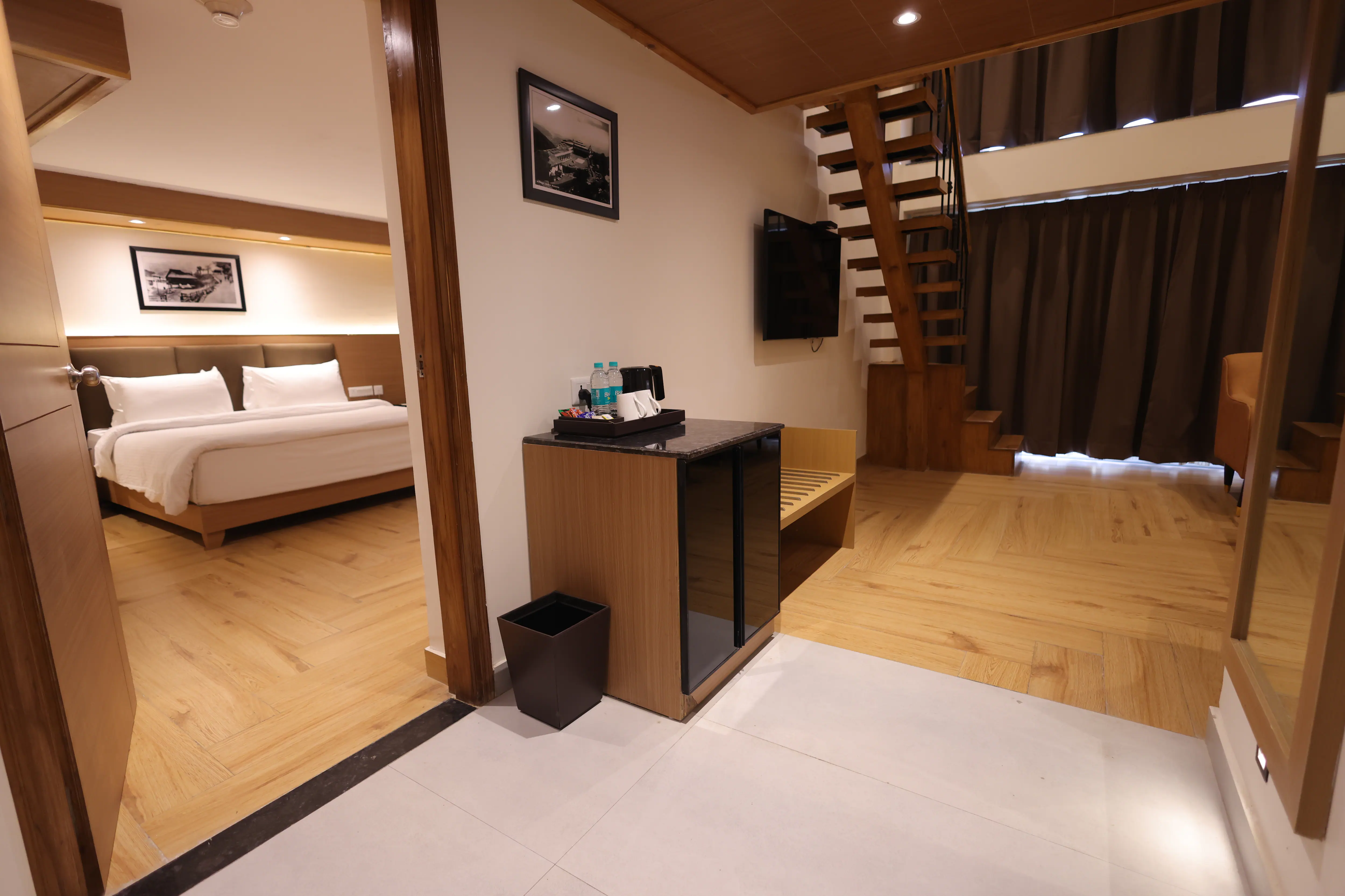 2 Queen Beds, Presidential Suite, Non-Smoking